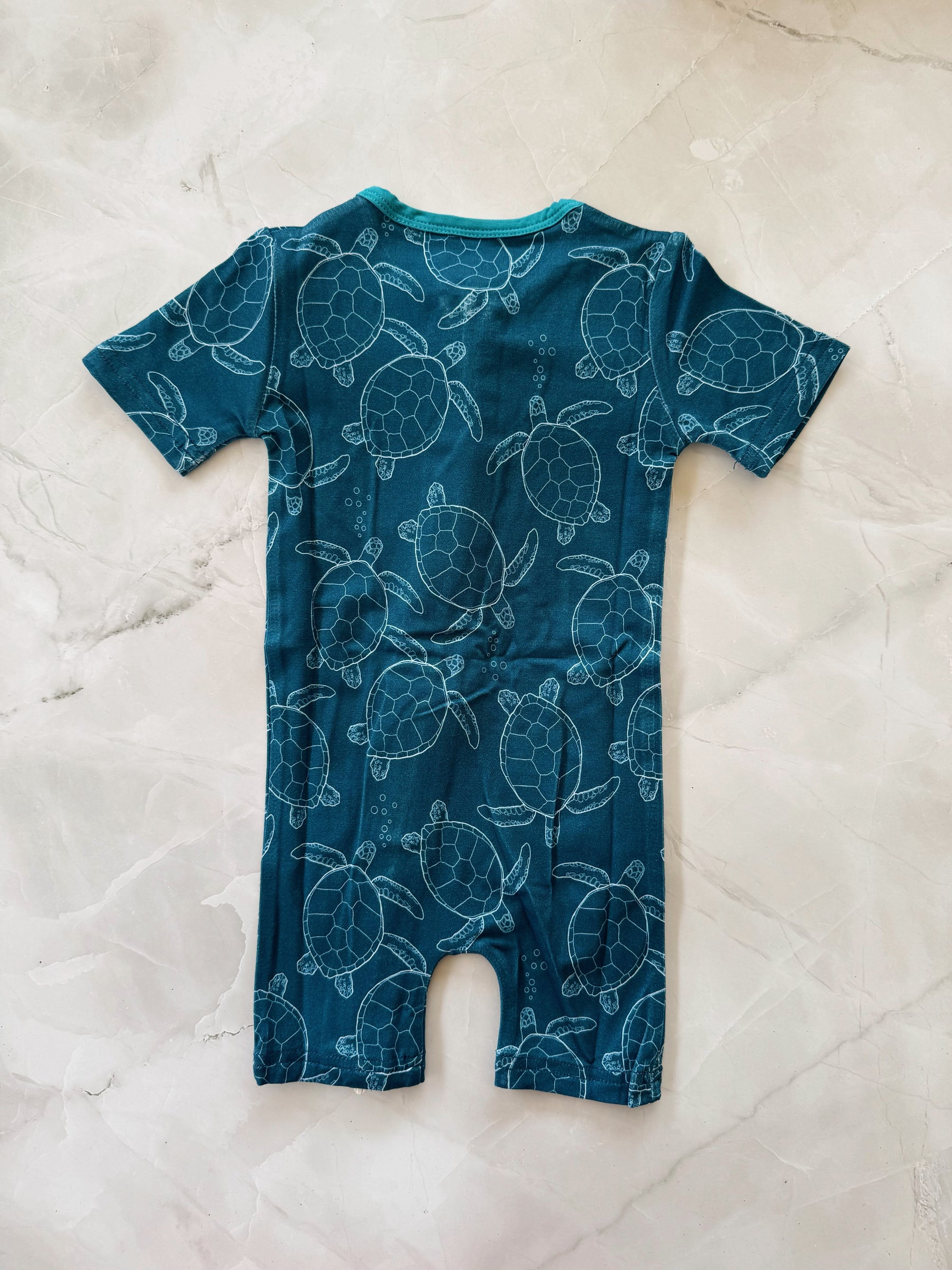 Blue Honu shortie