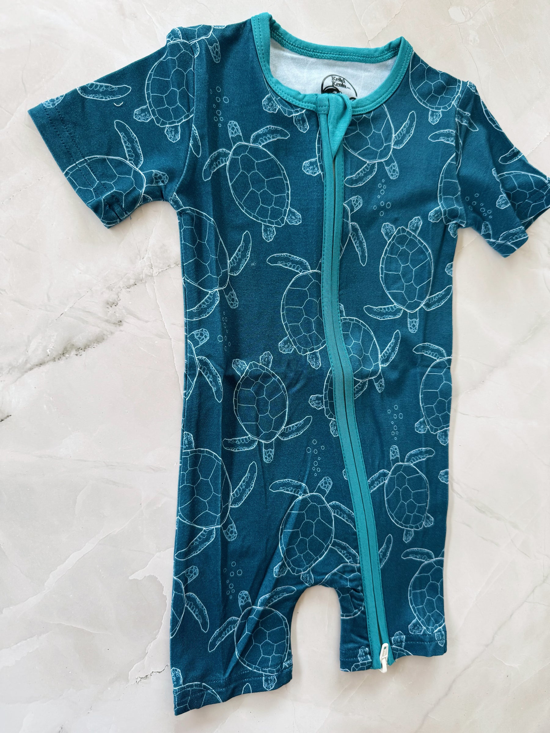 Blue Honu shortie