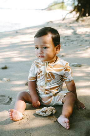 Cowrie shortie