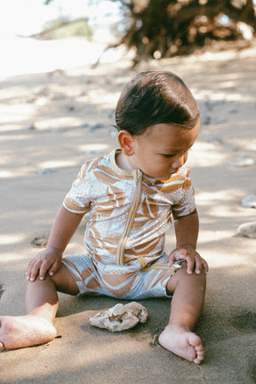 Cowrie shortie